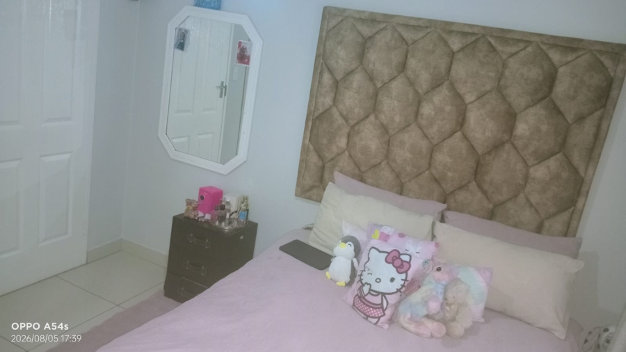 To Let 4 Bedroom Property for Rent in Fleurdal Free State